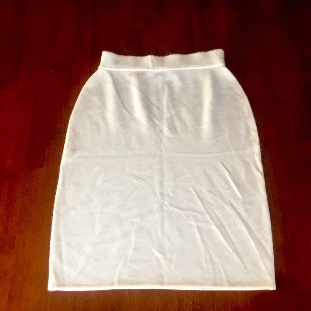 Knit pencil skirt